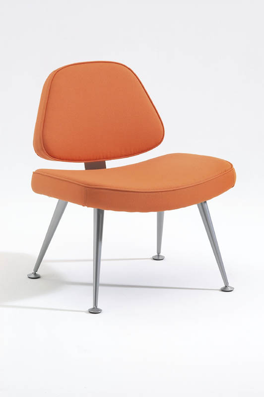 Product Highlight - SMILE CHAIR, Design by Alessandro Bordogna